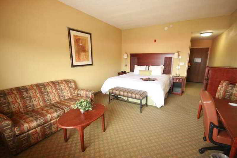 Hampton Inn & Suites Lake Stadt Zimmer foto
